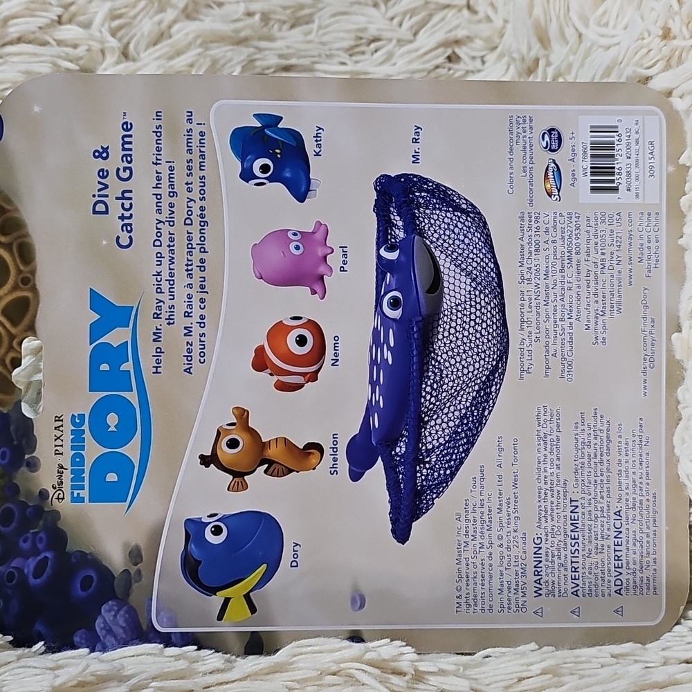 Disney Pixar Finding Dory Dive and Catch Set - Picture 2 of 2